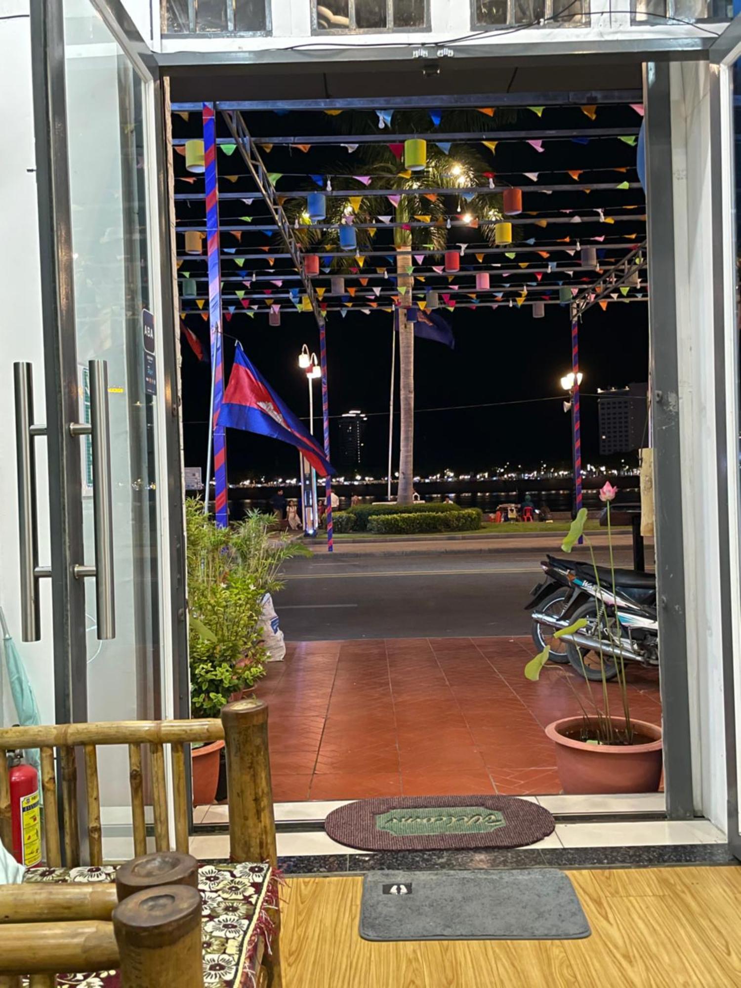 פנום פן 4 Rivers Hotel מראה חיצוני תמונה